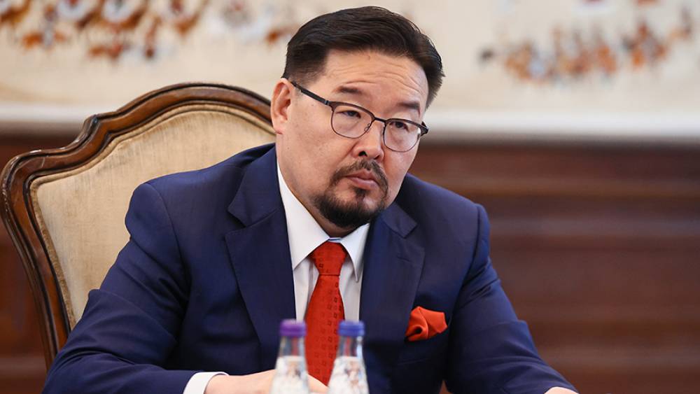 Г.ЗАНДАНШАТАР ТА ЗАСГИЙН ГАЗРЫН ТЭРГҮҮН ЮМ УУ, "ЗАРЦ" НЬ ЮМ УУ?