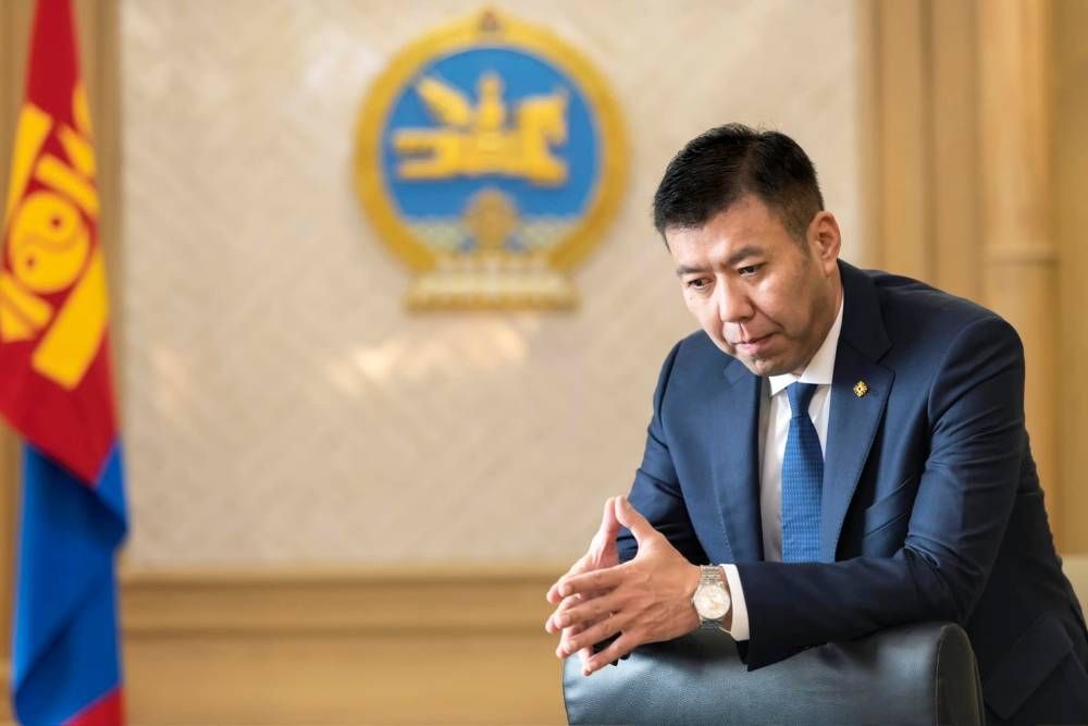 Б.ЭНХБАЯРЫН "НҮДЭЭ ОЛСОН" ТОМИЛГОО ЭРХ ЗҮЙН ШИНЭЧЛЭЛТЭЙ НЭГДВЭЛ ТӨГС РЕФОРМ БОЛНО
