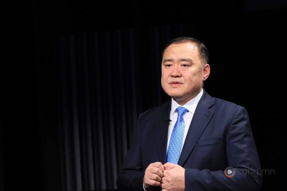 Л.ГАНТӨМӨР ЕРӨНХИЙЛӨГЧИД НЭР ДЭВШИХЭЭР САНААРХАВ УУ?