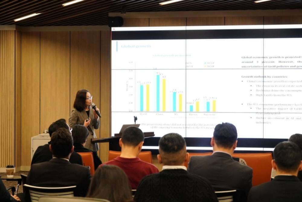 ЭДИЙН ЗАСАГ, САНХҮҮГИЙН САЛБАРЫН ХЭЛЭЛЦҮҮЛЭГ ЗОХИОН БАЙГУУЛАГДЛАА