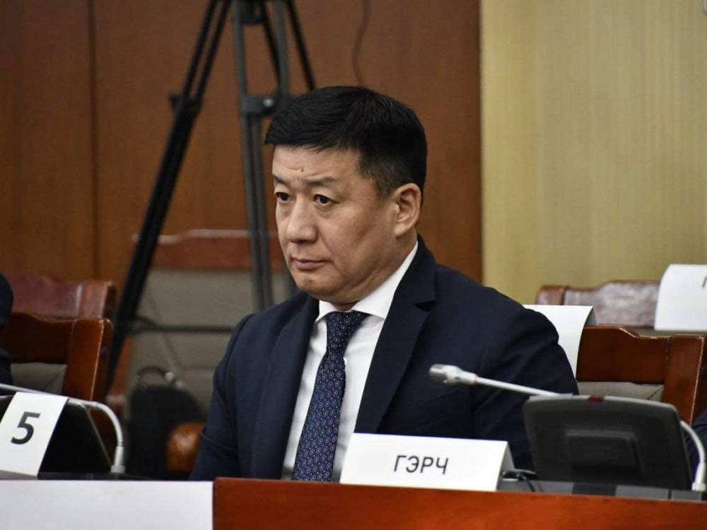 Л.ГАНТӨМӨРИЙН ОРЫГ С.БАЯРЦОГТ ЗАЛГАХ УУ...