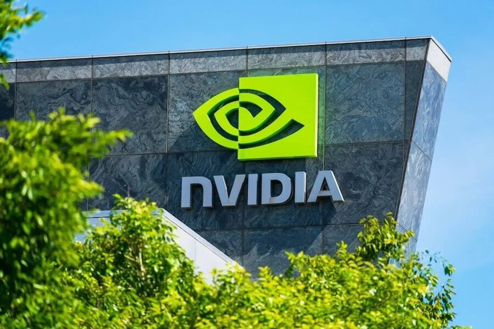 NVIDIA КОМПАНИЙН АШИГ 211 ХУВИАР ӨСӨЖ, ХИЙМЭЛ ОЮУНЫ ЗАХ ЗЭЭЛИЙГ ТЭРГҮҮЛСЭЭР БАЙНА
