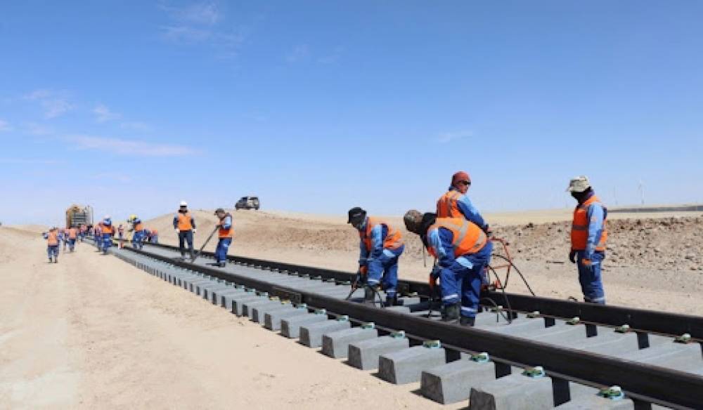 БАГАХАНГАЙ-ХӨШИГИЙН ХӨНДИЙ ЧИГЛЭЛИЙН ТӨМӨР ЗАМЫН ТӨСЛИЙН САНХҮҮЖИЛТИЙГ ШИЙДВЭРЛЭВ